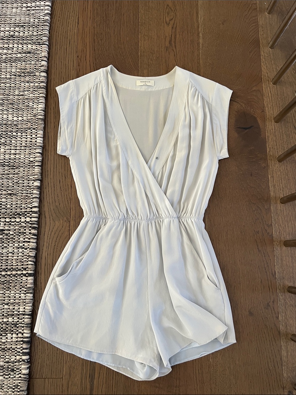 Babaton White Cream V-Neck Women's Top